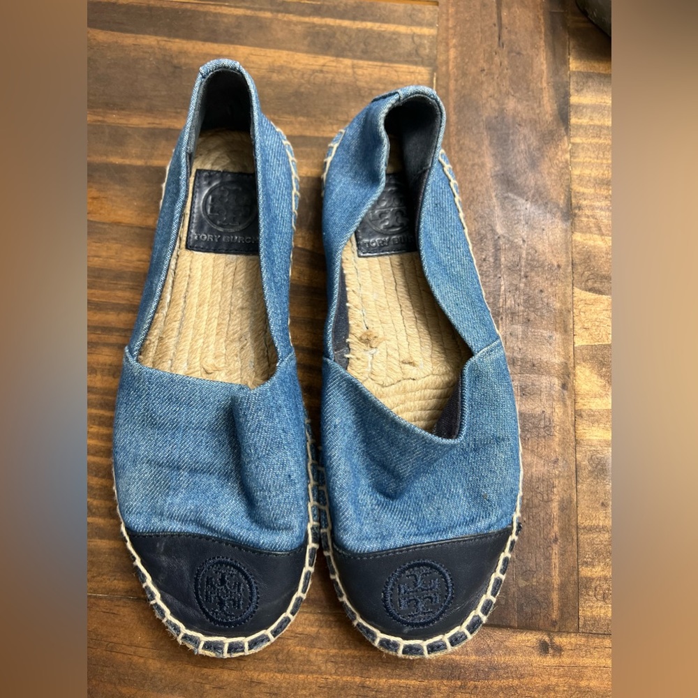 Tory Burch slip on sandals